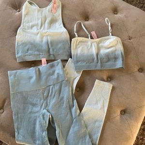 Victoria’s Secret - Crop Top / Sports Bra / Leggings - Sz Small